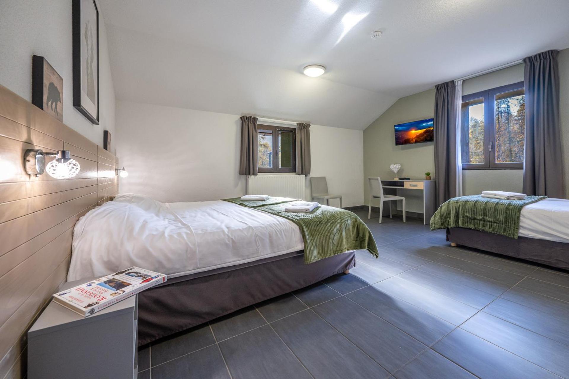Auberge De La Graviere Orcières Екстериор снимка